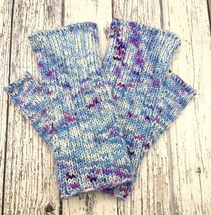 Knitted purple fleck merino fingerless gloves