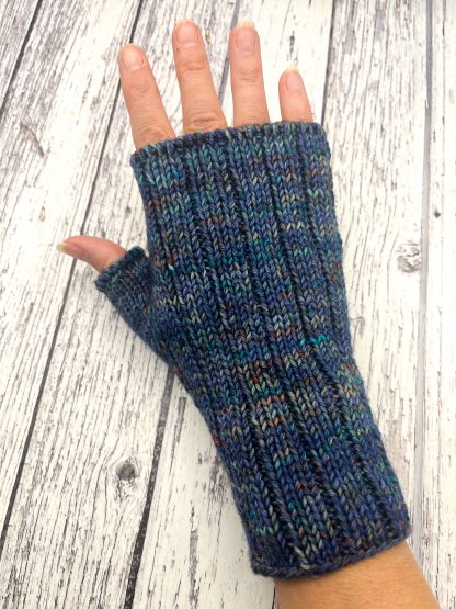 Knitted Navy merino fingerless gloves - Image 2