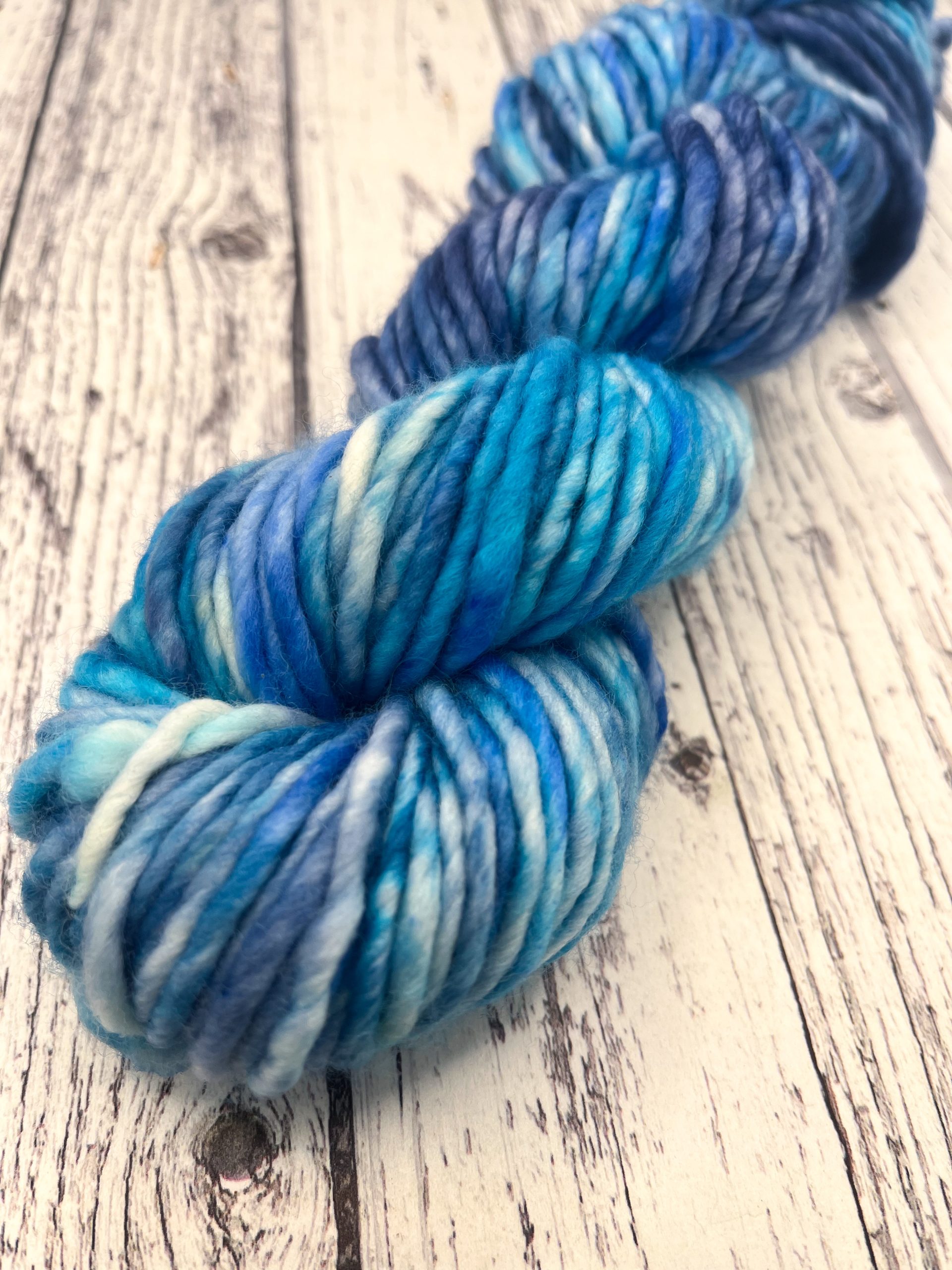 Merino chunky yarn Lake Blue