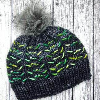 Chunky Merino knitted hat Green Contrast Point