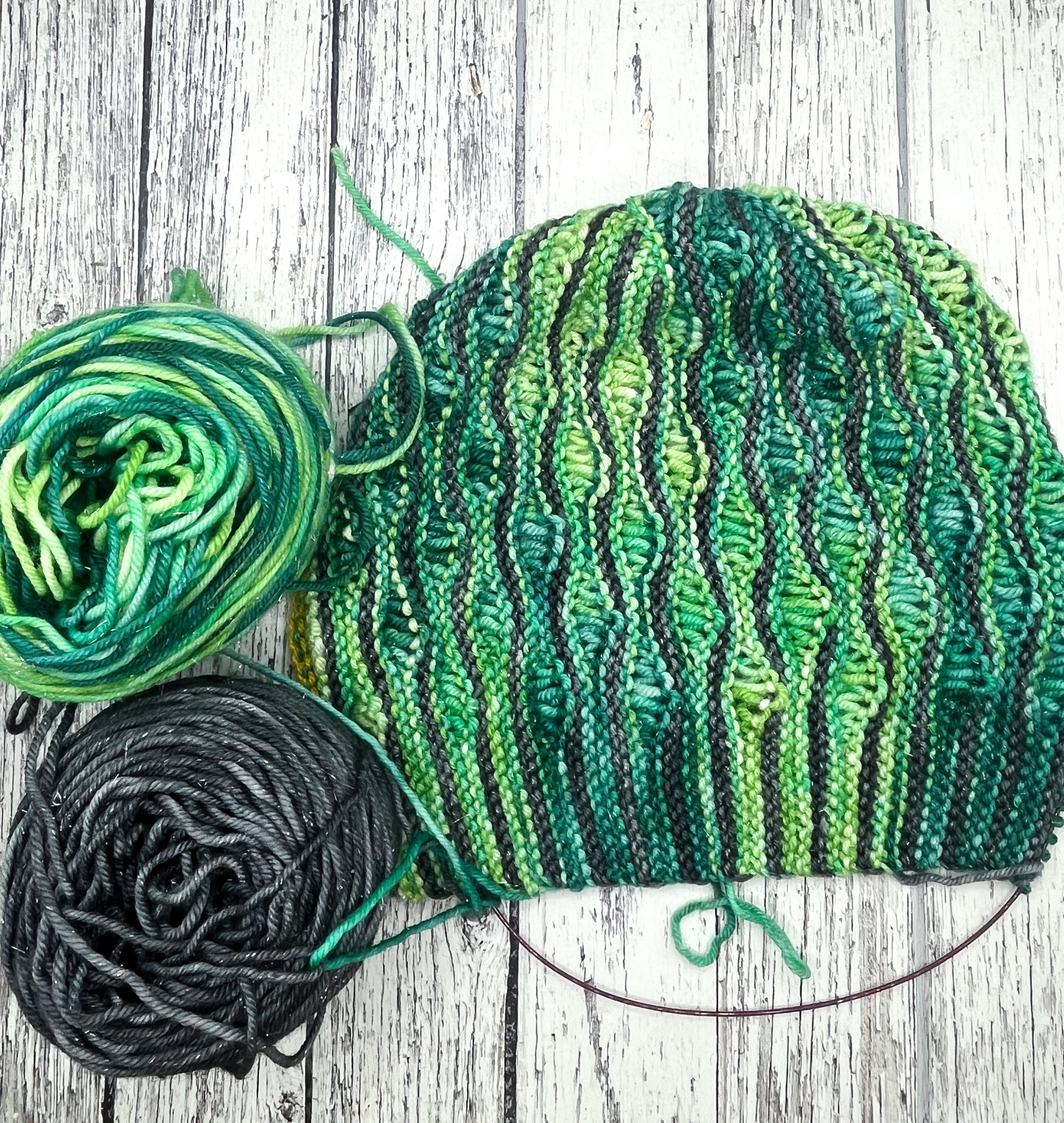 Wave pattern merino hat - Image 2